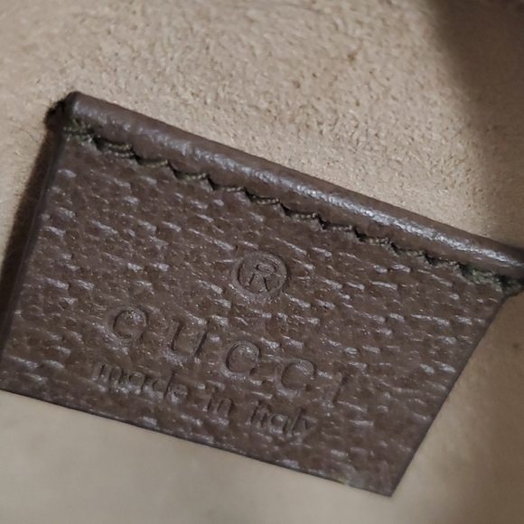 Gucci coin purse - Picture 8 of 11